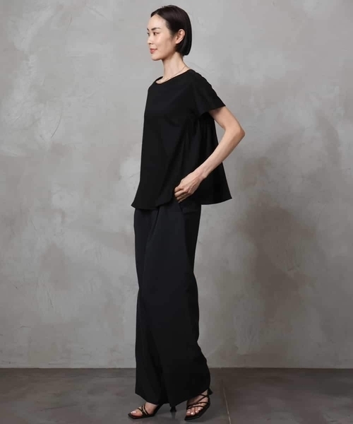 MICHEL KLEIN（ミッシェルクラン） tシャツ 「接触冷感」立体