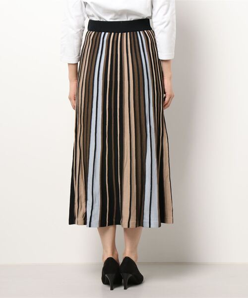 「INCEDE」 フレアスカート M ブラック レディース_画像4