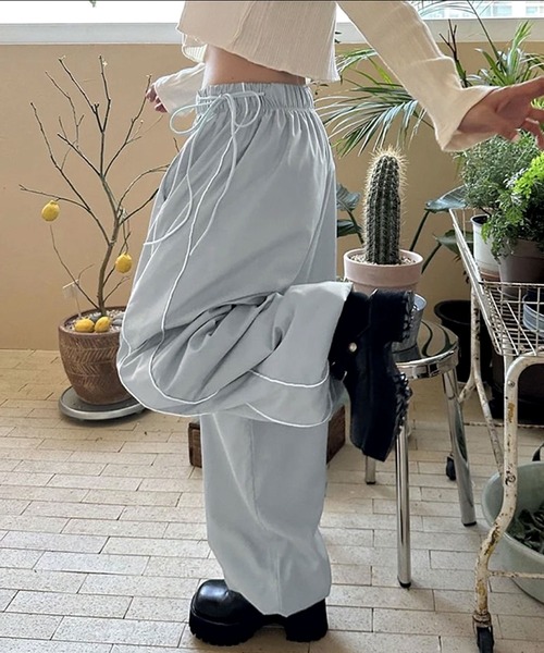 「BARELY BLUE」 カーゴパンツ MEDIUM ライトブルー レディース