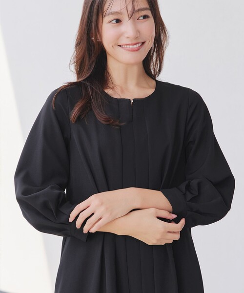 Tiaclasse ワンピース ビジュー付きフロント切替タックワンピース 