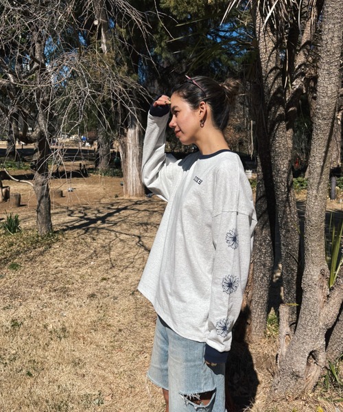 ROXY（ロキシー） tシャツ SEEKING MORE FUN/ロキシー袖プリント