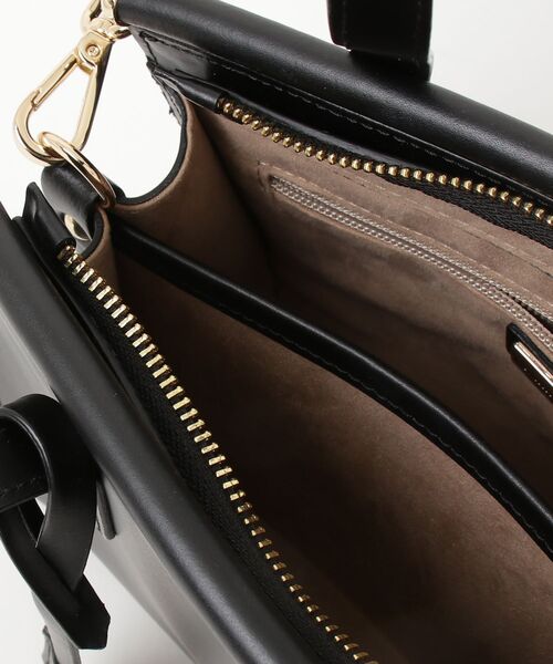 「GIANNI NOTARO」 ハンドバッグ FREE ブラック レディースの画像