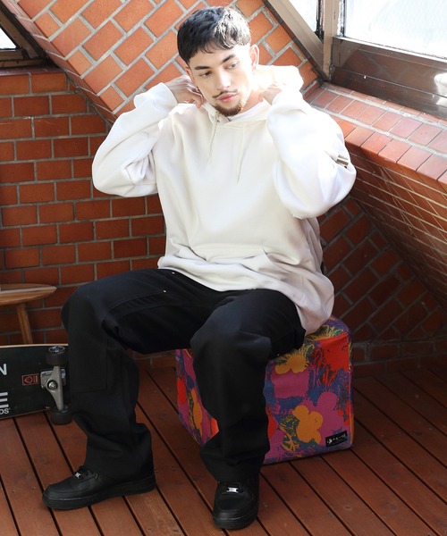 Carhartt（カーハート） パーカー 袖ロゴパーカー メンズ レディース