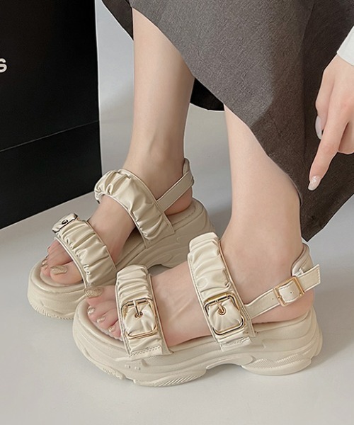 Shoes in Closet（シュークロ） サンダル +6.5cm 軽量 厚底 ギャザー