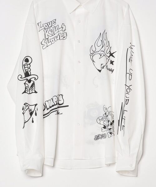 ■新品未使用　エドハーディー長袖Tシャツ タトゥー風のグラフィック　S Ed Hardy（エド・ハーディー） シャツ 長袖 プリントシャツ メンズ
