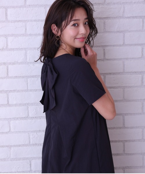 JUSGLITTY 半袖ワンピース 新品 JUSGLITTY 「JUSGLITTY」 半袖ワンピース 2 ブラック レディース