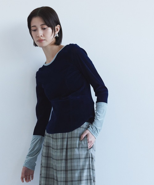 新品★UNITED TOKYO ユナイテッドトウキョウ　バイカラープルオーバー 最も安い ☆ユナイテッドトウキョウ バイカラープルオーバー