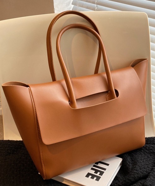 Per sist ence（パーシエンス） トートバッグ フェイクレザーフラップ