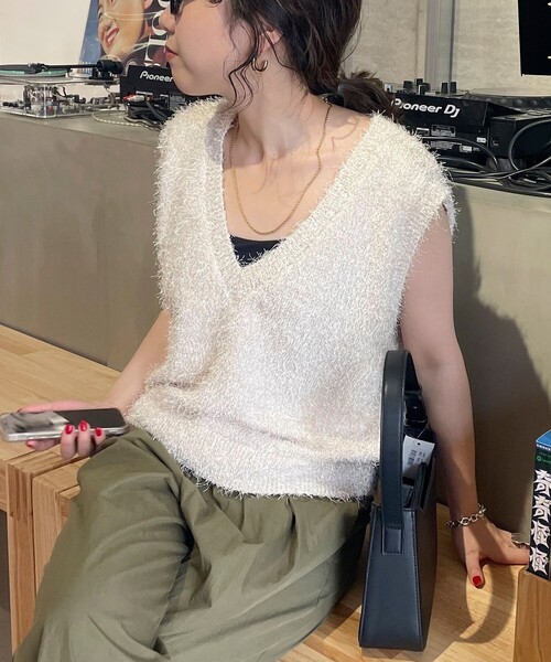 「fredy emue」 ノースリーブニット 38 ベージュ レディース_画像6
