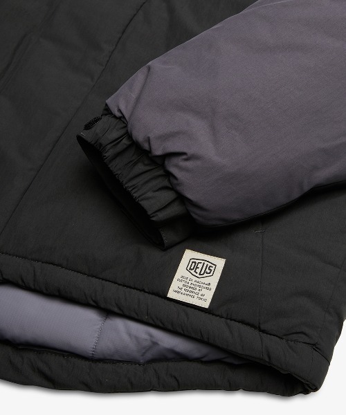 ダウンジャケット ダウン LATITUDE JACKET メンズの画像