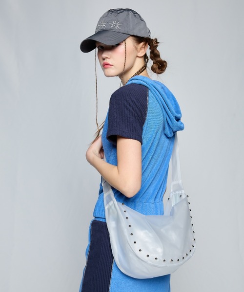 ★LUVISTRUE★BE BALL CROSS BAG(SKY BLUE)★正規品/直送料込 ☆LUVISTRUE☆BE BALL CROSS BAG(SKY BLUE)☆正規品/直送料込