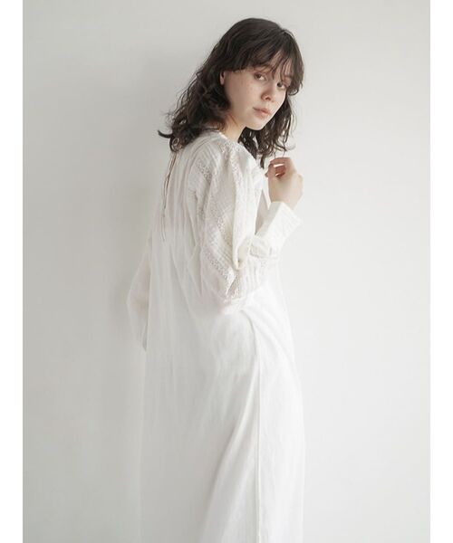 【新品タグ付き】  ワンピース ホワイト/ブラック　S FIKA.（フィーカ） ワンピース Pintuck lace cotton onepiece
