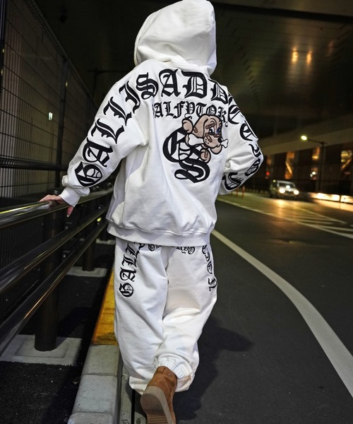 GALFY（ガルフィー） パーカー GA×GALFY-安心の背中ロゴのジップ