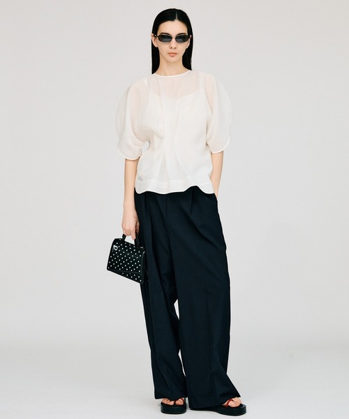 ブラウス シャツ 「2026Summer Pre-Order」オーガンジーパフトップ / Organza Puff-Sleeve Top レディースの画像