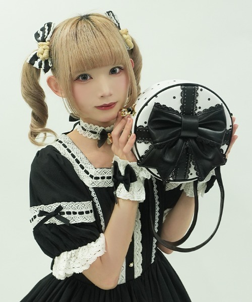 Chalmiere（シャルミエール） ショルダーバッグ バッグ ドットリボン