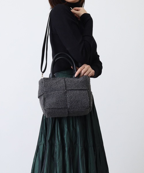 (^O^ほち☆♪ COOCO（クーコ） 25531-11604 星柄刺繍フェイクレザー ワンショルダー