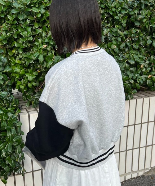 美品 希少 クレージュ バイカラー スタジャン ヴィンテージ ワッペン 美品 希少 クレージュ バイカラー スタジャン ヴィンテージ ワッペン