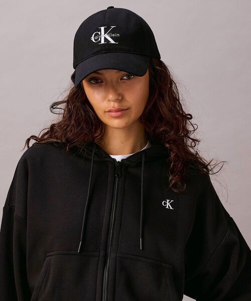 Calvin Klein（カルバン・クライン） パーカー ロングスリーブ