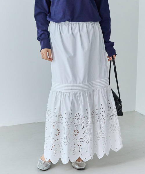 LAVEANGE（ラビアンジェ） ロング スカート 刺繍レースフレアスカート