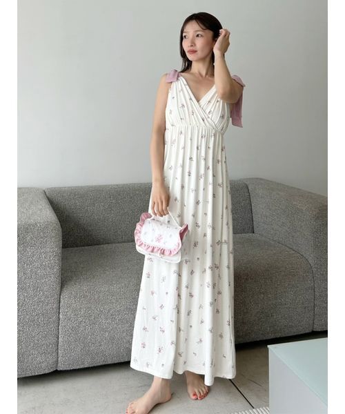 SNIDEL HOME パジャマ ルームウェア 「Moilis」肩リボンワンピース