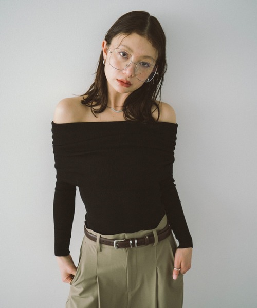 CHANEL ブラック オフショルダー ニット CHANEL シャネル】ニット オフ