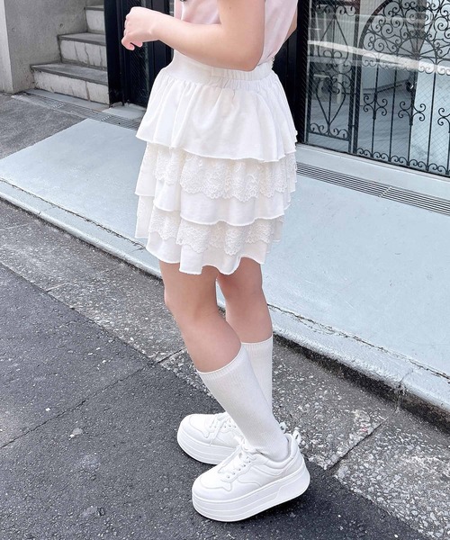 Glowny ホワイトレースフリルミニスカート GLOWNY ホワイト レースフリル ミニスカート - メルカリ
