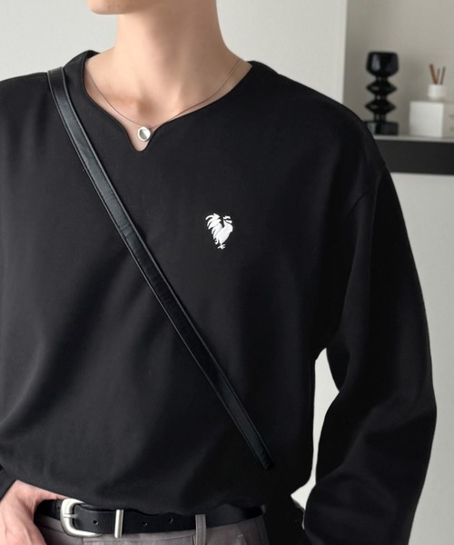 Classical Origin tシャツ 「韓国トレンド。」ポンチ素材Vネック胸刺繍