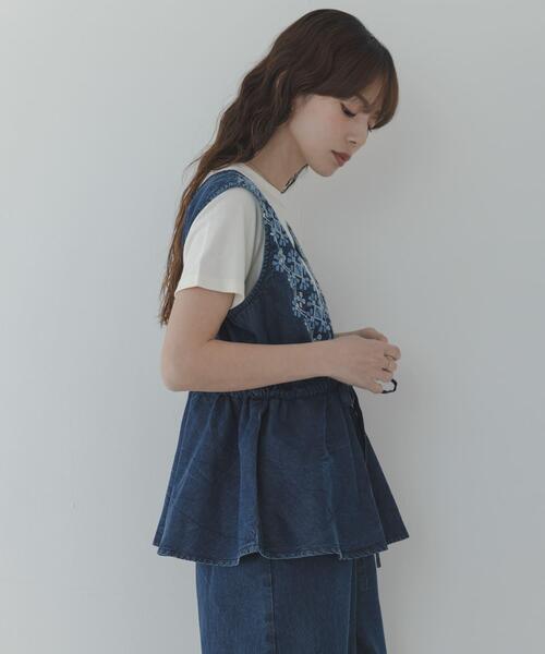 サロペット オーバーオール クロス刺繍ペプラムサロペット レディースの画像