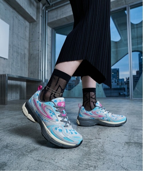 FILA（フィラ） スニーカー FILA INTERUN v2 Hatsune Miku メンズ