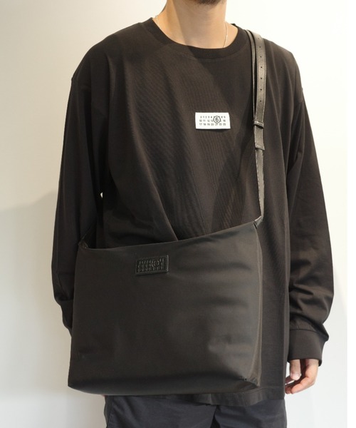 MM6 ショルダーバッグ MM6 NYLON CROSSBODY メンズ レディース