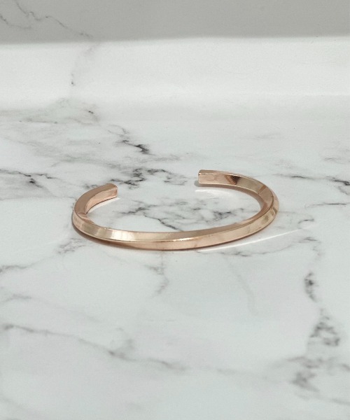 ブレスレット・バングル omana ブレスレット・バングル omana BANGLE / BRACELET (バングル