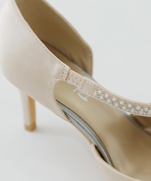 niana（ニアナ） パンプス オープンハートパーティーパンプス