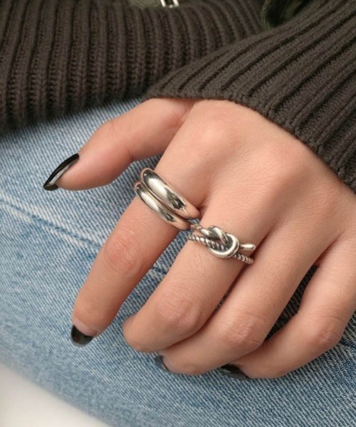 指輪 リング 「重ねるだけで雰囲気アップ。指先を飾るシルバーリング3