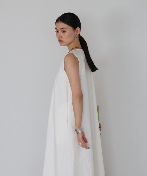 ロング フレア ワンピース ボリュームスリーブ Vネック ENC ワンピース V neck volume flare one piece / Vネック