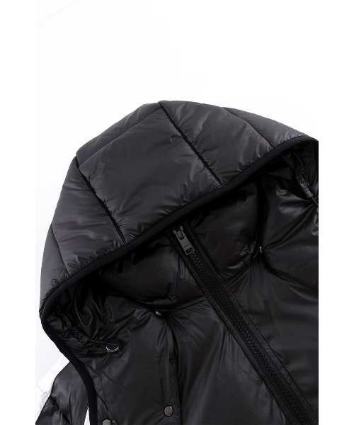 UNKNOWN LONDON（アンノウンロンドン） ダウンジャケット ダウン