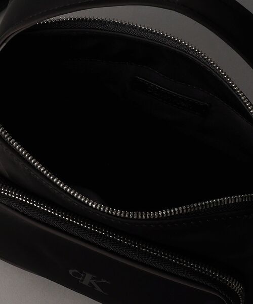 Calvin Klein（カルバン・クライン） ハンドバッグ ダブルストラップ 