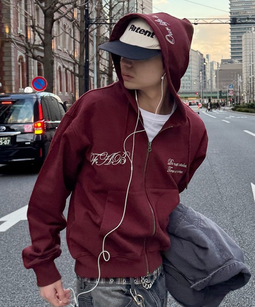 kutir（クティール） パーカー FEMBROIDERED DESIGN FULL ZIP HOODIE