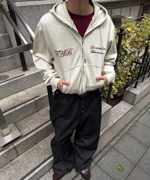 kutir（クティール） パーカー FEMBROIDERED DESIGN FULL ZIP HOODIE 