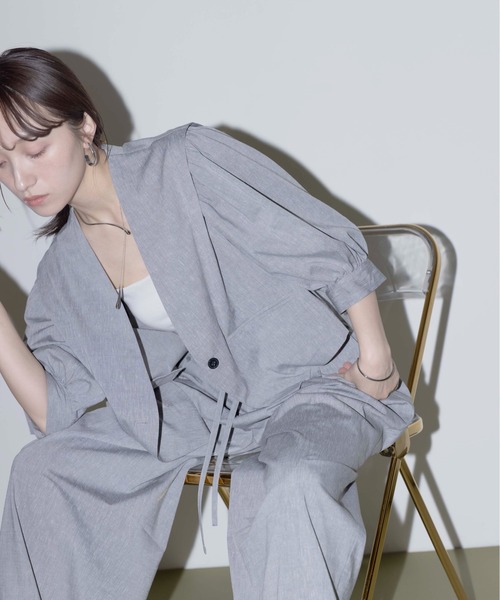 【新品未使用、タグ付き】エイミーロウ　ノーカラージャケット Eimee Law（エイミーロウ） ジャケット ノーカラージャケット テキスト