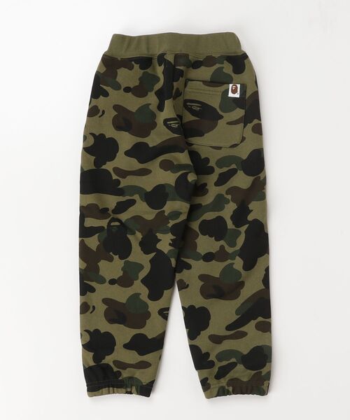 A BATHING APE（アベイシングエイプ） パンツ 1ST CAMO ONE POINT