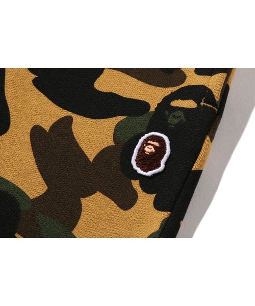 A BATHING APE（アベイシングエイプ） パンツ 1ST CAMO ONE POINT