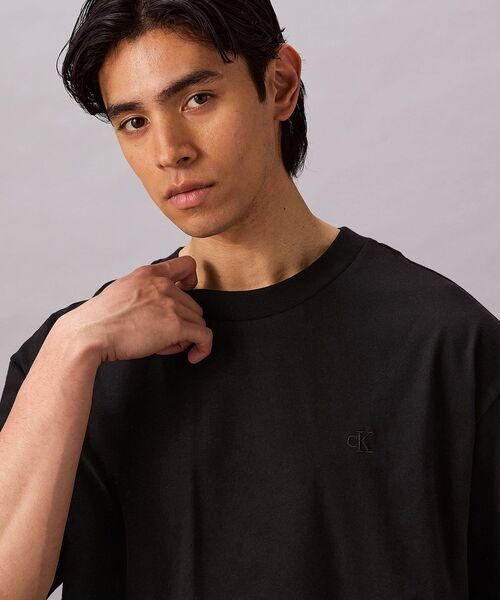 Calvin Klein（カルバン・クライン） tシャツ 「ブランド公式