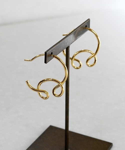 「sowi」 ピアス（両耳用） フリ- シルバー レディース_画像6