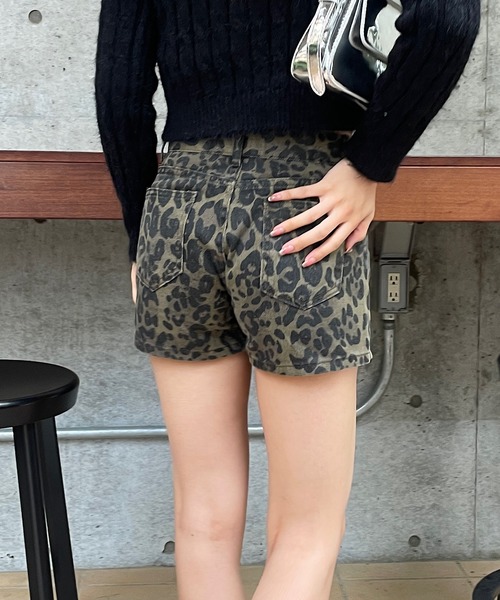 ドライボーンズ【デッドストック】ヒョウ柄ショートパンツ 新品タグ付き ヒョウ柄 ショートパンツ Lサイズ 新品タグ付き - メルカリ