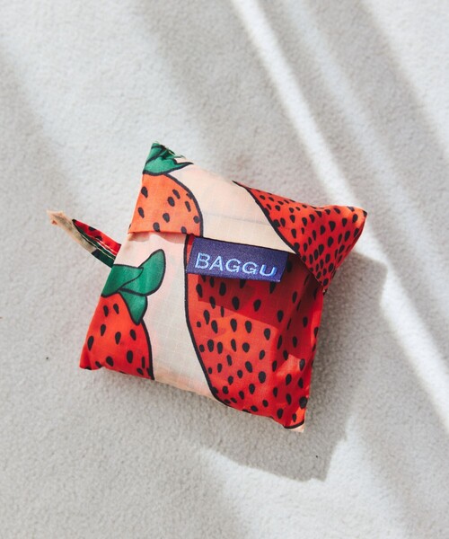新品未使用 バグゥ バグー BAGGU ショルダー クロスボディバッグ トマト 新品未使用 バグゥ バグー BAGGU ショルダー クロスボディバッグ