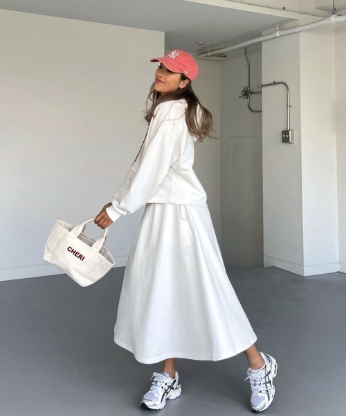 CHERI since1985 セットアップ フレアスカートスウェットパーカー