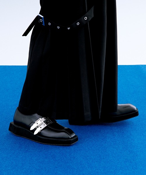Ellno Loset（エルノロゼット） ローファー メタルバックルデザイン