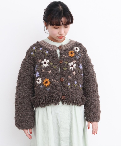 アトリエドゥサボン　ネパールハンドニット　カーディガン　グレー　花柄　刺繍　F アトリエドゥサボン ネパールハンドニット カーディガン グレー 花柄
