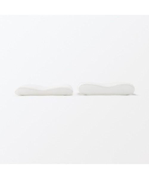 無印良品（MUJI） ベッド 寝具 寝返りを受け止めるまくら 低め 35