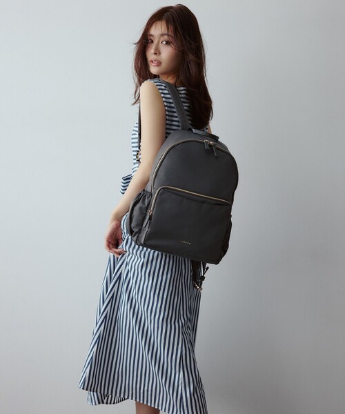TOCCA（トッカ） デイバック リュック OUVRIR BACKPACK バックパック